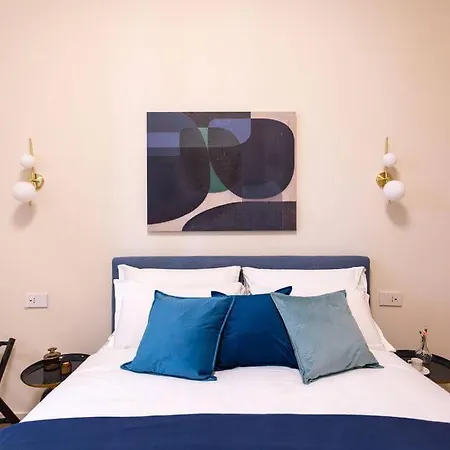 Apartament The Rent - Characterful Two-bedroom Flat Steps From Palestro Mediolan
