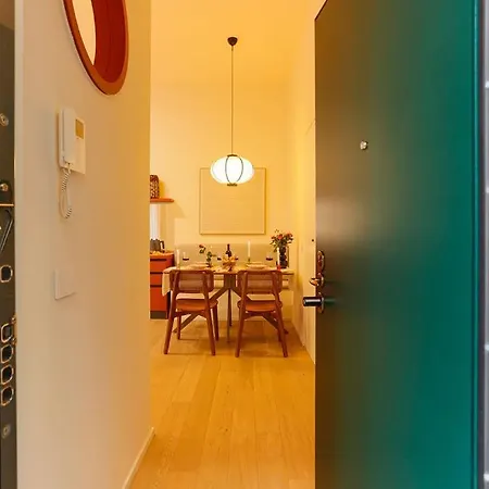 Διαμέρισμα The Rent - Characterful Two-bedroom Flat Steps From Palestro *