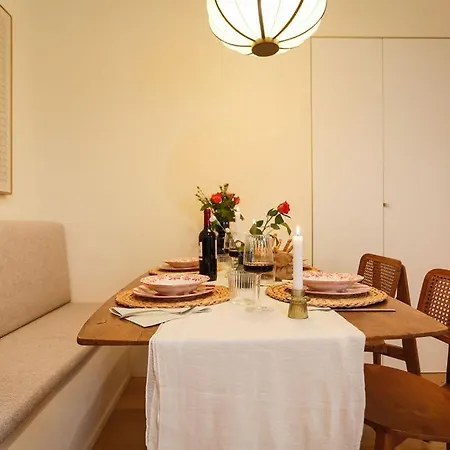 Apartment The Rent - Characterful Two-bedroom Flat Steps From Palestro *